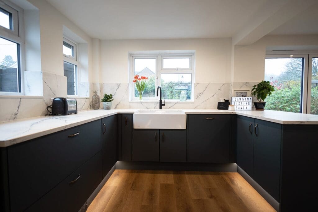Luxury kitchen Newbury by Masterclass