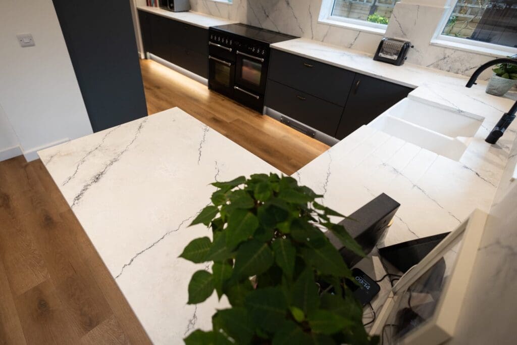 Luxury kitchen Newbury by Masterclass