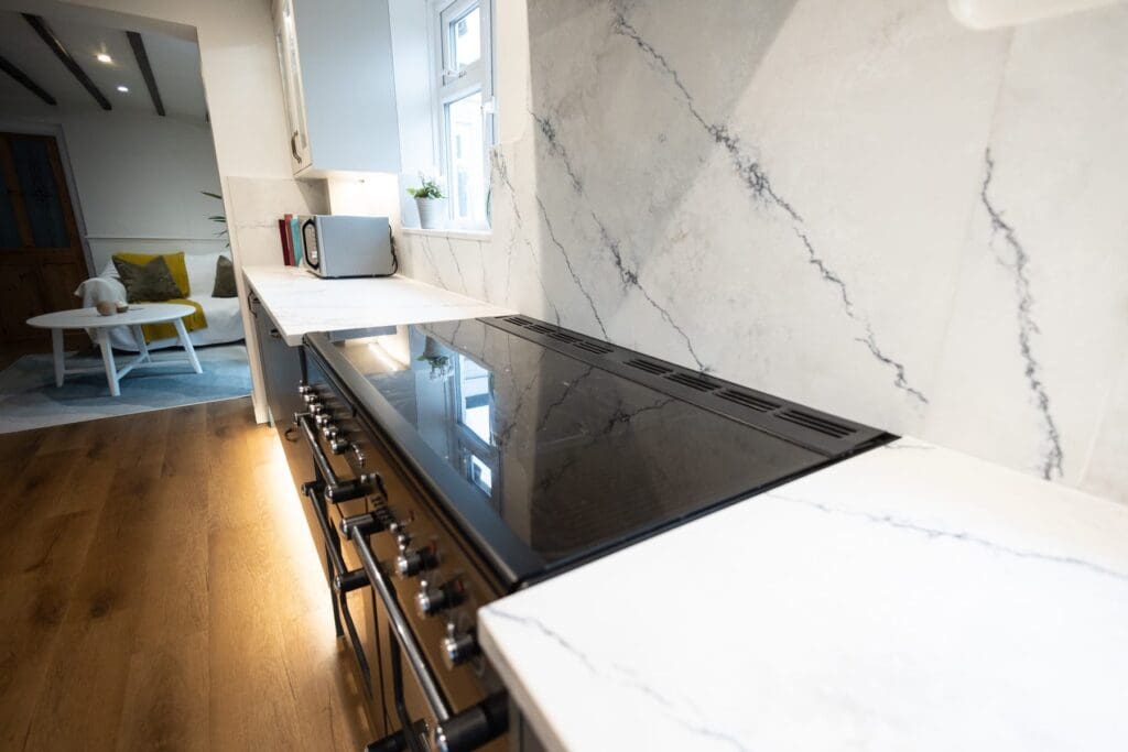 Luxury kitchen Newbury by Masterclass