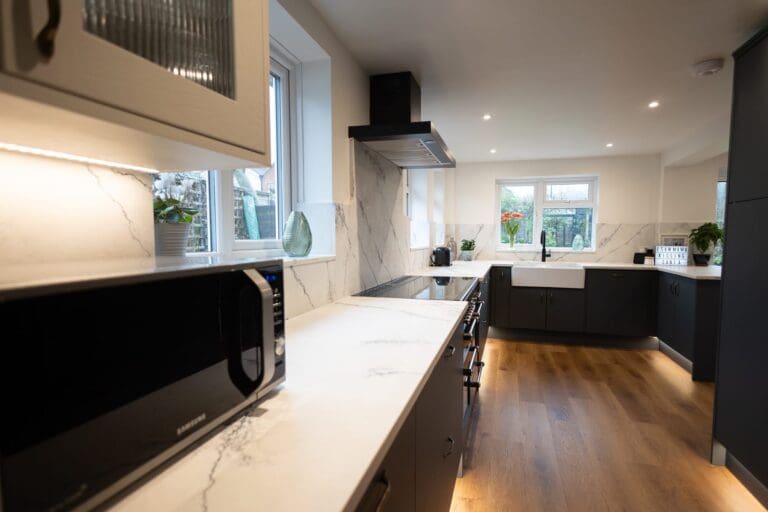 Luxury kitchen Newbury by Masterclass