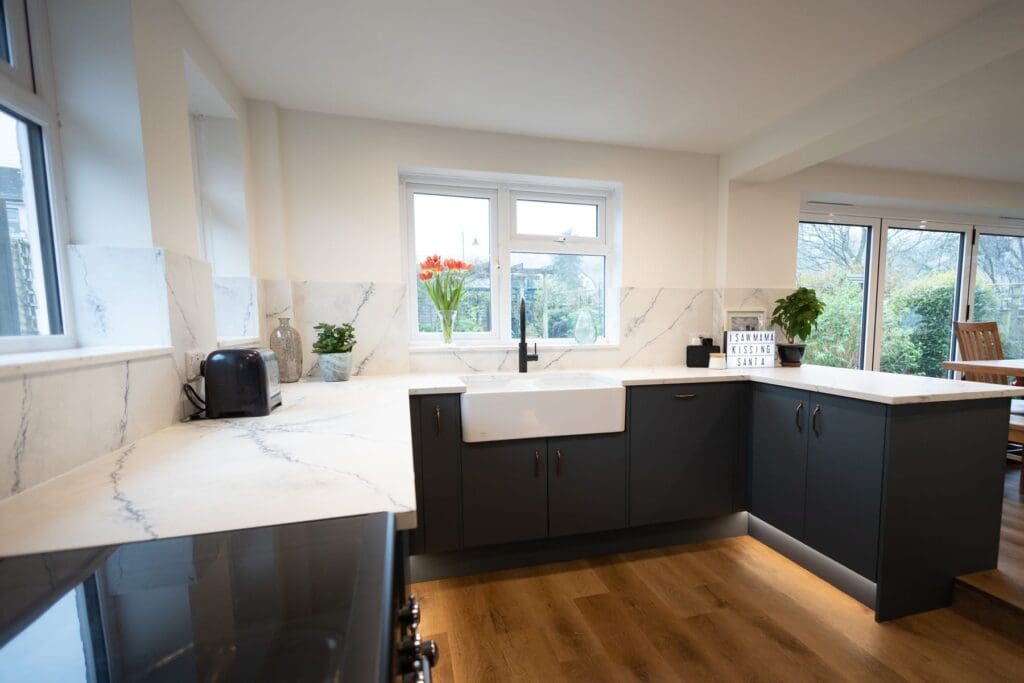Luxury kitchen Newbury by Masterclass