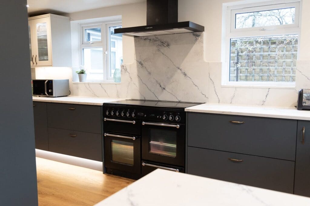 Luxury kitchen Newbury by Masterclass
