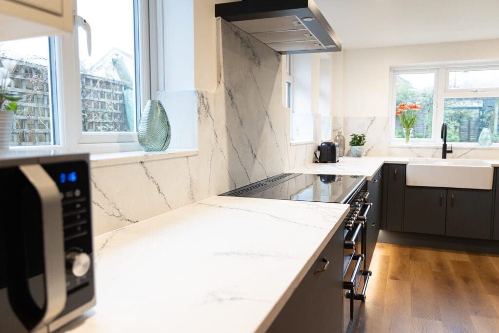 Luxury kitchen Newbury by Masterclass
