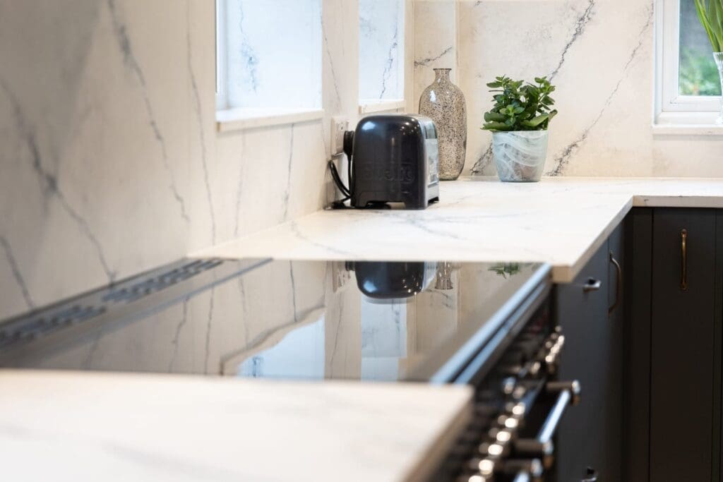 Luxury kitchen Newbury by Masterclass