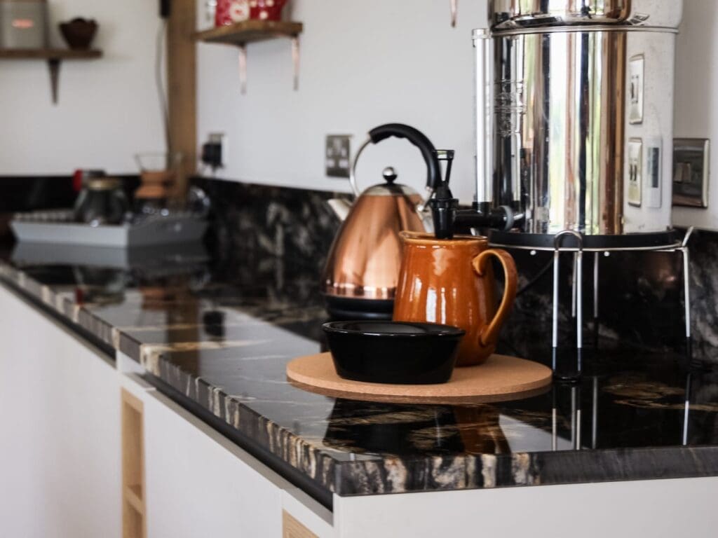 Handleless kitchen project - Royal Wootton Bassett