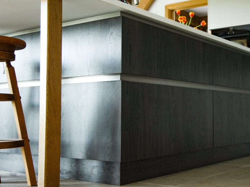 Handleless kitchen project - Royal Wootton Bassett