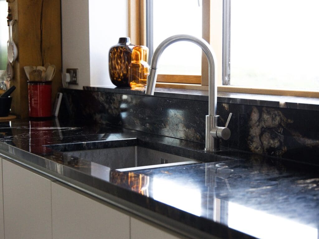 Handleless kitchen project - Royal Wootton Bassett
