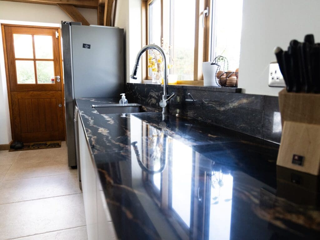 Handleless kitchen project - Royal Wootton Bassett