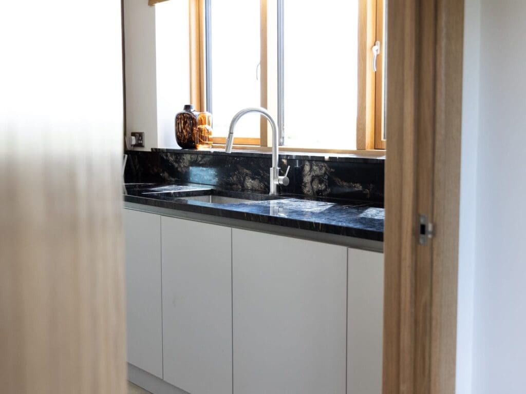Handleless kitchen project - Royal Wootton Bassett