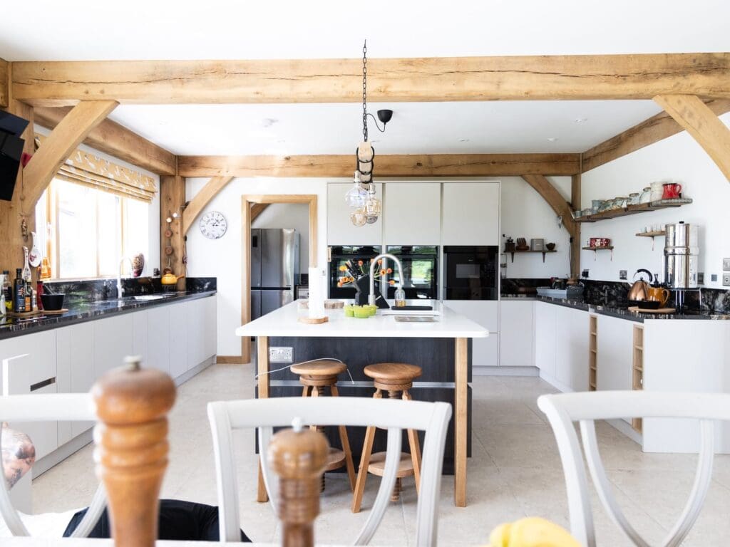Handleless kitchen project - Royal Wootton Bassett