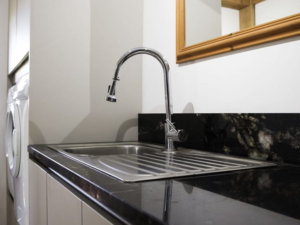 Handleless kitchen project - Royal Wootton Bassett